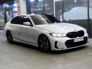 BMW 320i 측면